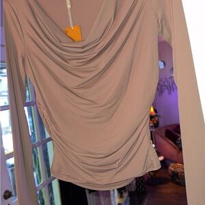 Draped Rouched Sides Long Sleeve Top
